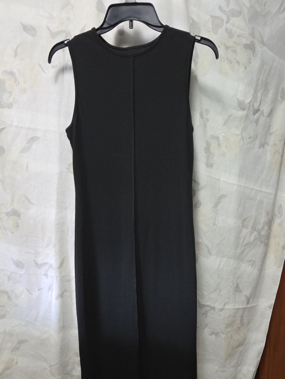 SHEIN Black Sleeveless Maxi Dress - Minimal Seam Detail